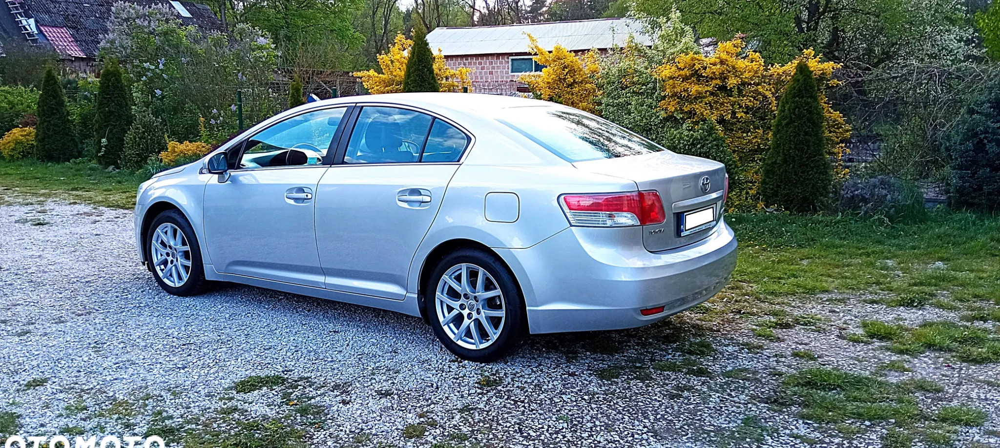 Toyota Avensis cena 29900 przebieg: 248000, rok produkcji 2008 z Toruń małe 326